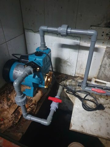 Máy bơm mới lắp xong